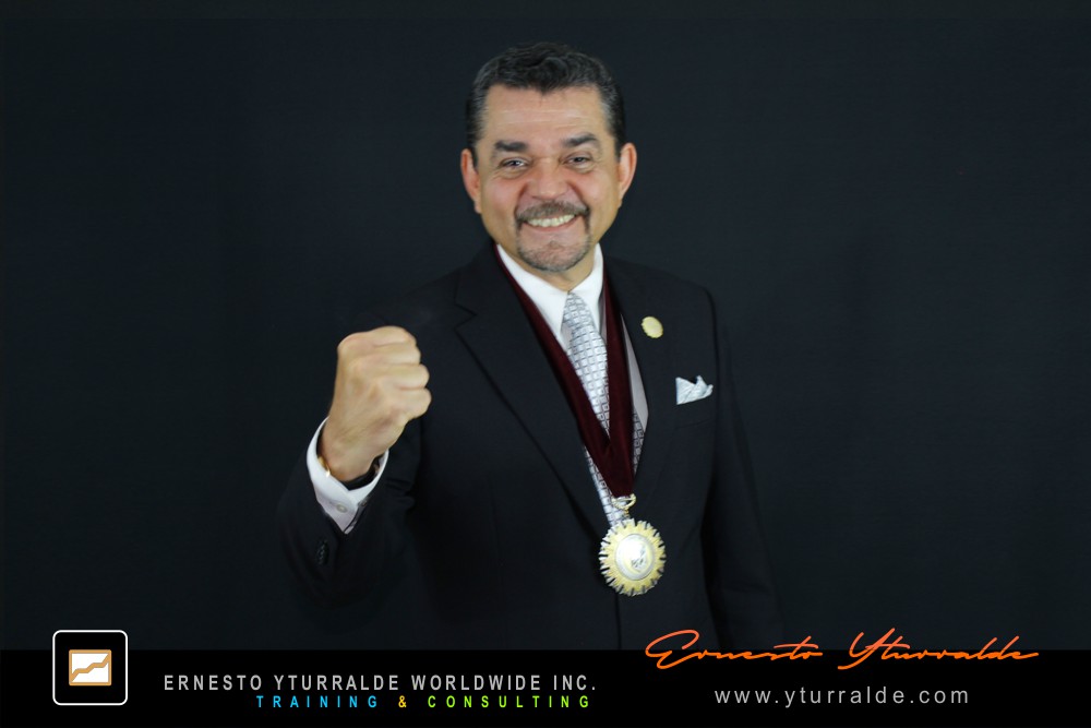 Ernesto Yturralde: Team Building Nicaragua - Talleres de Cuerdas